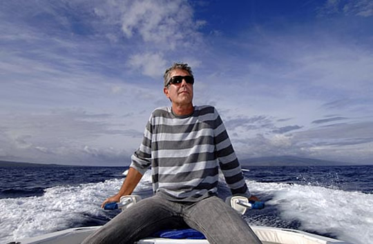 bourdain-boat